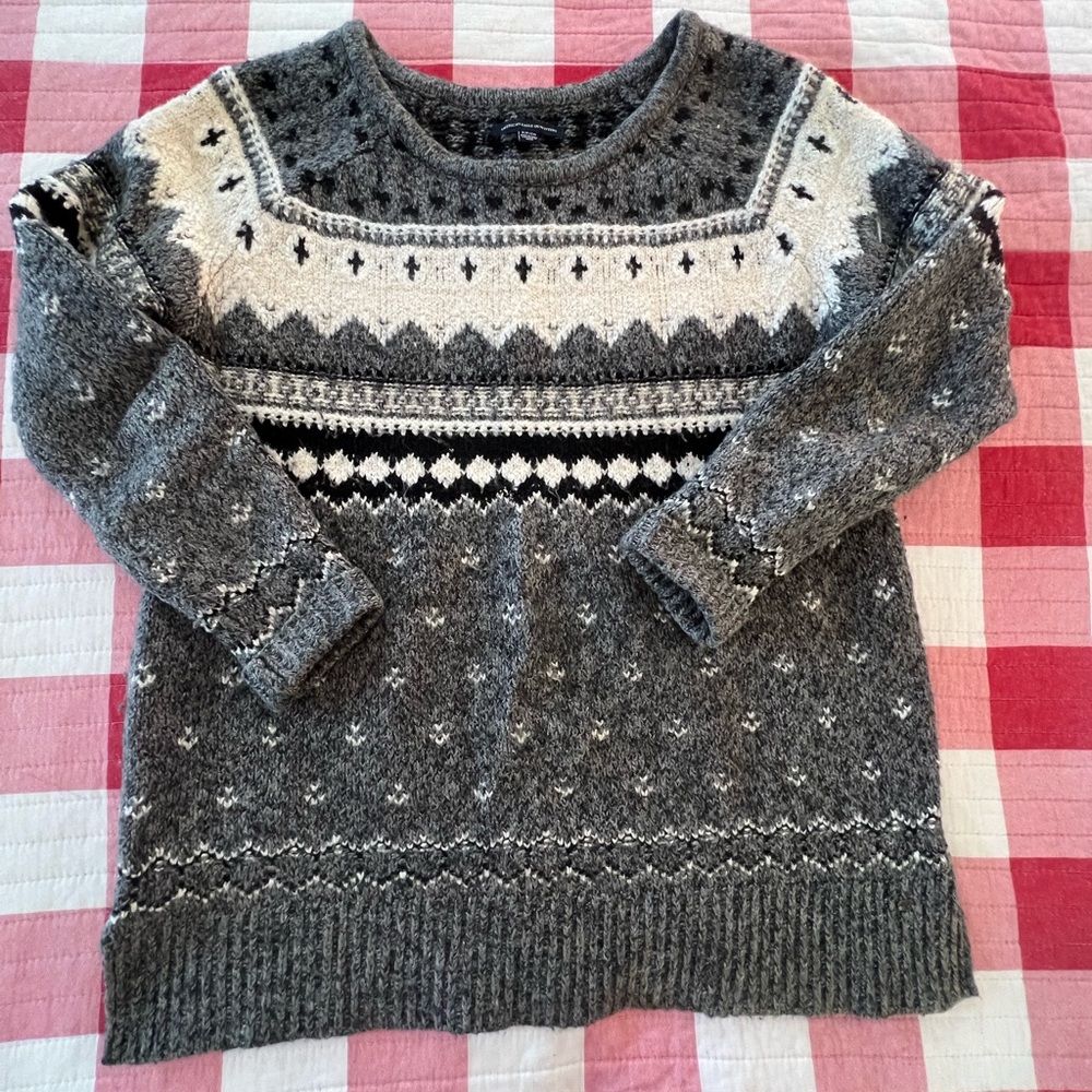 American Eagle Gray Patterned Women's Sweater Wom… - image 1